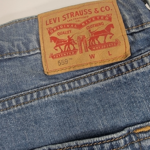 NEW LEVIS BIG & TALL 559 RELAXED STRAIGHT STRETCH JEANS 52X29 MEDIUM WASH NWT - Picture 3 of 10